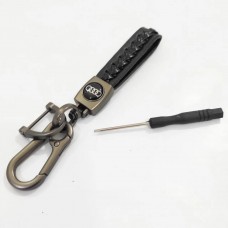 Брелок для автомобільних ключів плетений с карабином Audi 
